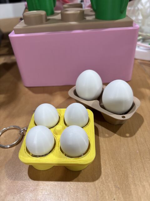 มุมจัดแสดงผลงานสั่งทำของร้าน